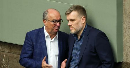 Zandberg ostro odpowiada Czarzastemu. "Nie będzie decydował"