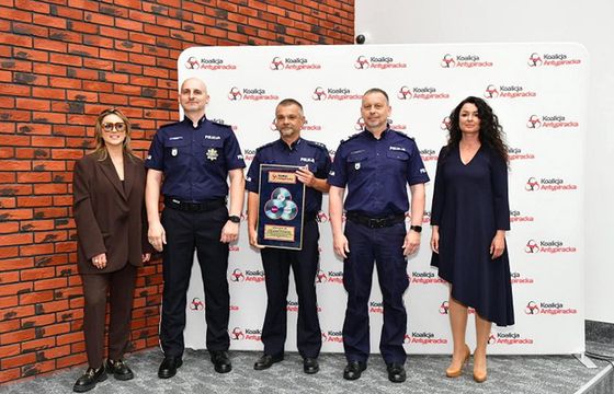 Koalicja Antypiracka wyróżniła policyjne jednostki. Otrzymały Złote Blachy za sprawy dawców sharingu i pirackich serwisów VOD