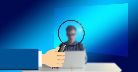 Niuanse licencyjne Windowsa, czyli rzecz o tanich kluczach z internetu i piractwie
