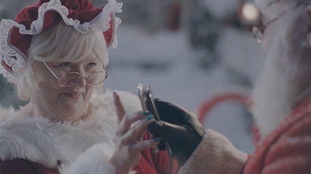 W skrócie: YotaPhone na wideo, Ativ S dostępny w Polsce, darmowy NaviExpert w ZTE Grand X In 1