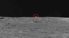 Tajemniczy "sześcian" na Księżycu. Zagadka dziwnego obiektu w kosmosie rozwiązana