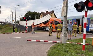 Co zrobić, gdy auto utknie między rogatkami? Jest tylko jedno wyjście