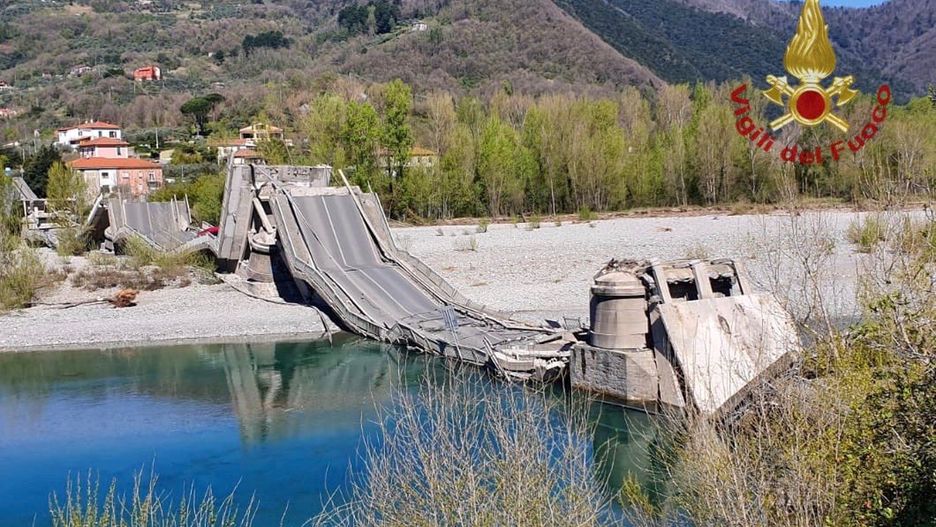 Włochy. Zawalił się most na granicy Toskanii i Ligurii.