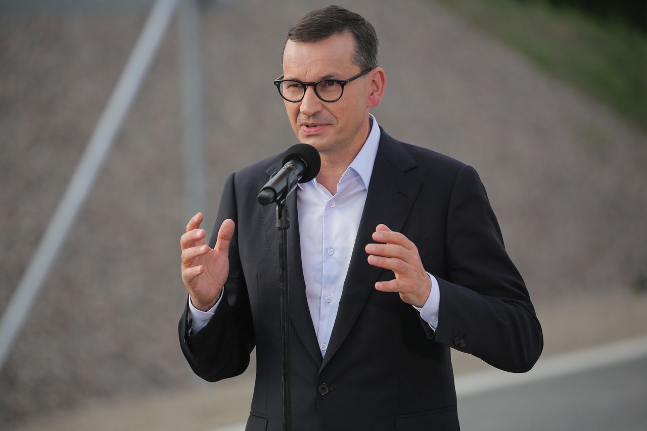 Sondaż bezlitosny dla Morawieckiego. Polacy ocenili działania rządu