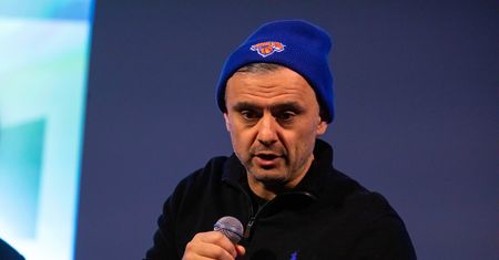 Multimilioner tłumaczy młodym, dlaczego nie powinni chcieć zarabiać milionów. Wskazuje inną kwotę