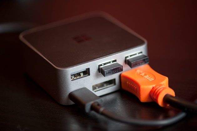 Microsoft Continuum Display Dock HD-500