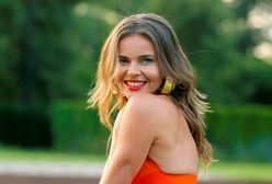 Edyta Herbuś pluska się w basenie z braćmi Mroczek