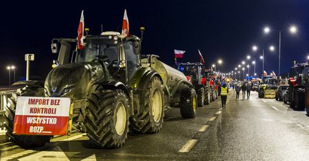 Rolnicy stawiają blokadę na granicy z Litwą. Oto czym zawinili sąsiedzi