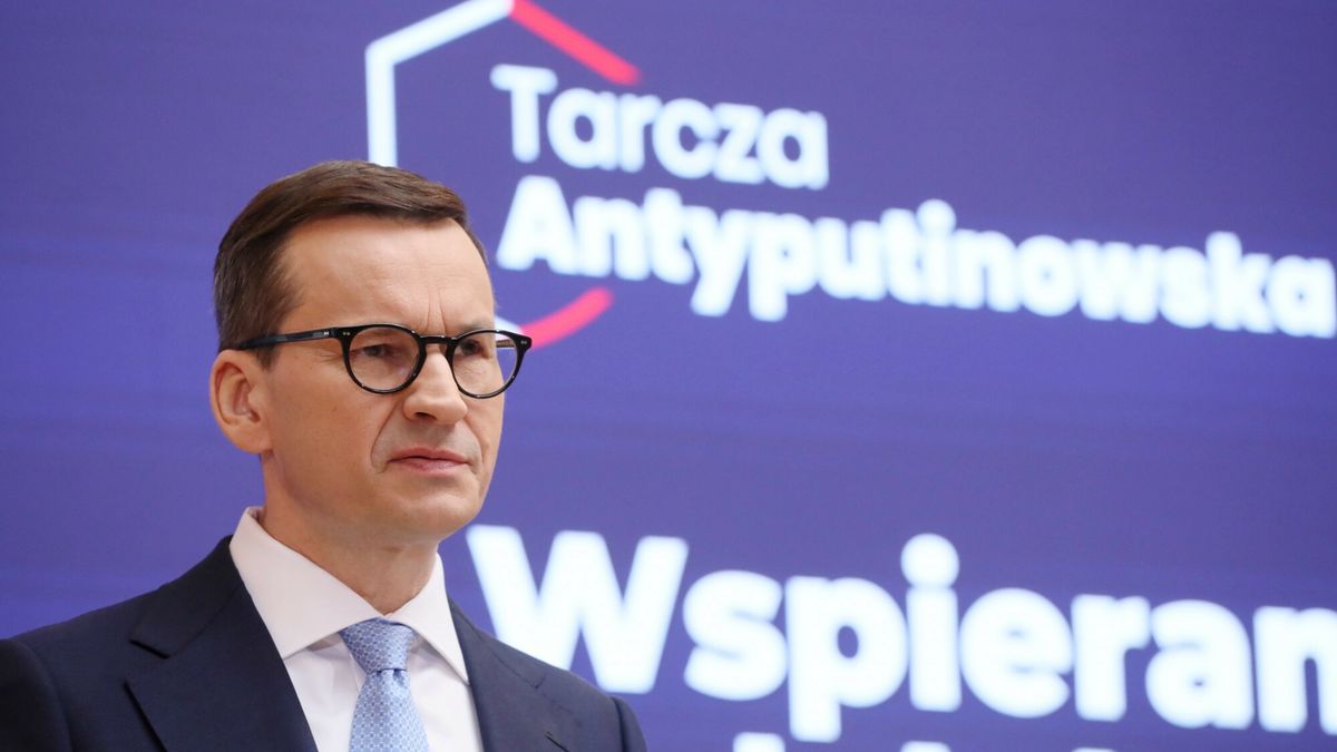Premier Mateusz Morawiecki. W rządowym projekcie pomocy dla kredytobiorców zaszła istotna zmiana
