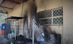 Śląskie. Palił się sklep, podpatrywał strażaków. Ciekawskość podpalacza?