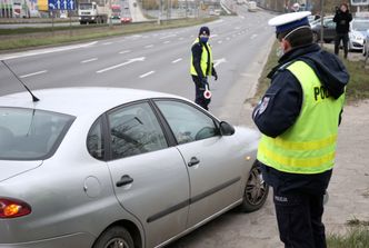 Skarbówka sprzedaje auta pijanych kierowców. Już zarobiła miliony złotych