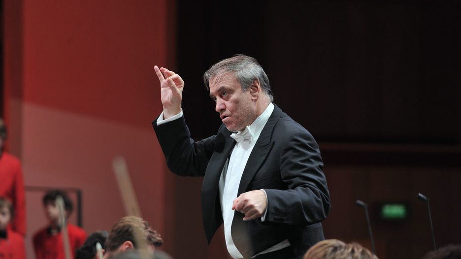 Walerij Giergijew w 2013 r. dyrygował koncert w Teatrze Wielkim w Warszawie