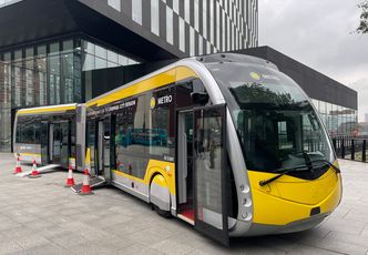 Nowy środek transportu w Liverpoolu. Coś jak tramwaj bez torów