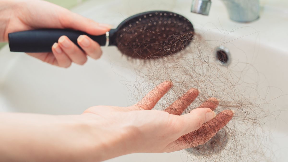 Jak czyścić szczotkę do włosów?