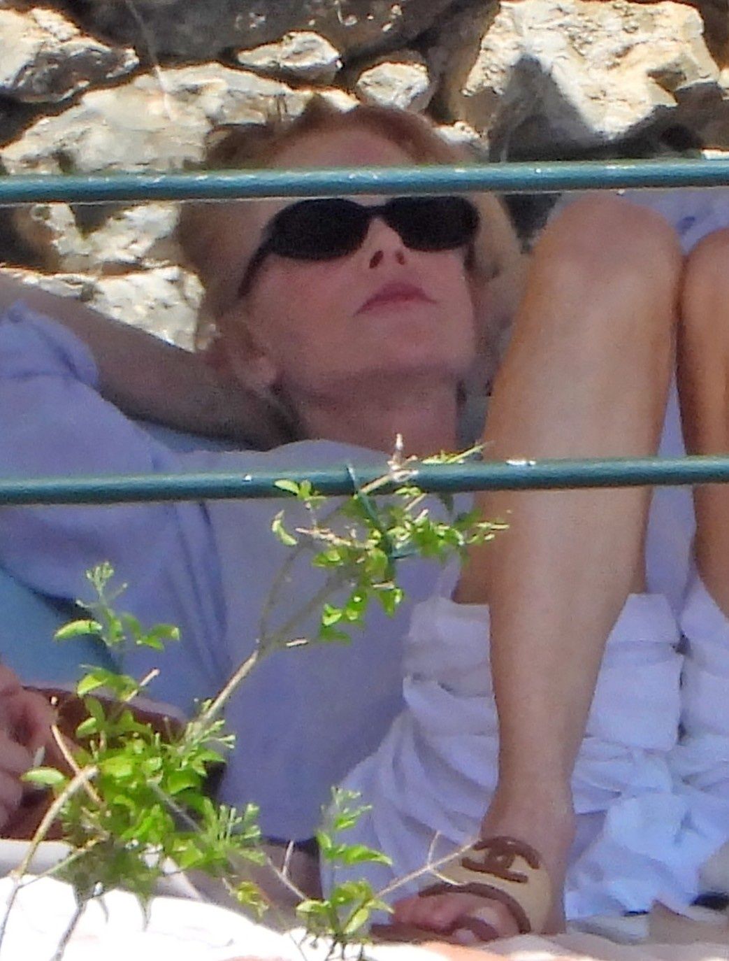 Naturalna Nicole Kidman byczy się na urlopie we Włoszech
