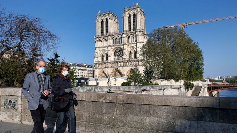 Koronawirus. Francja. Wstrzymane prace nad odbudową Notre-Dame. Zabrzmi dzwon Emmanuel