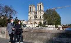 Koronawirus. Francja. Wstrzymane prace nad odbudową Notre-Dame. Zabrzmi dzwon Emmanuel