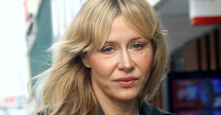 Obcisłe rurki odchodzą do lamusa. Jeansy Warnke to hit na jesień