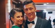 Ale limuzyna. Lewandowscy przyjechali na bal luksusowym Mercedesem