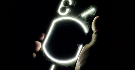 I wszystko jasne. Nothing Phone (2) wycieka na pierwszych grafikach