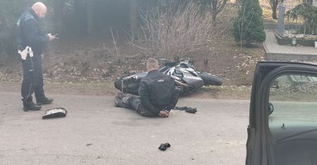 Pościg trwał kilka kilometrów. Motocyklista miał sporo na sumieniu