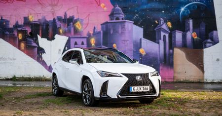 Rata niższa nawet o 510 zł. Lexus z promocjami w najmie Kinto One