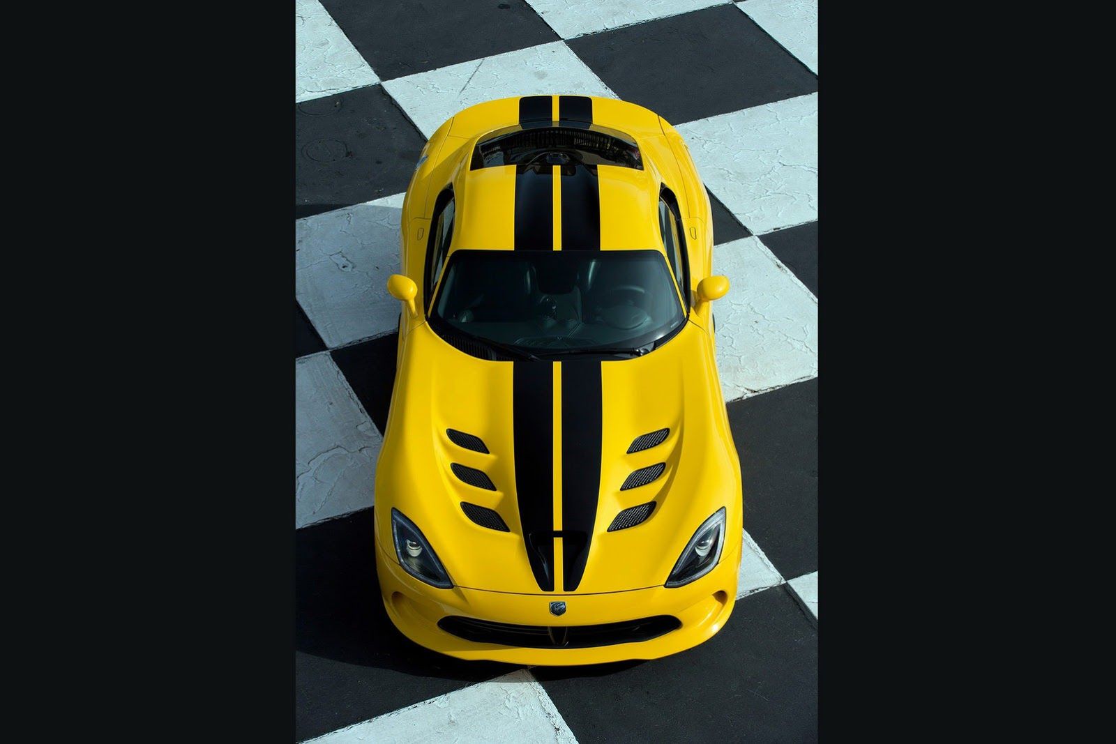 2013 SRT Viper - w żółci, czerwieni, czerni i niebieskim [aktualizacja] 57