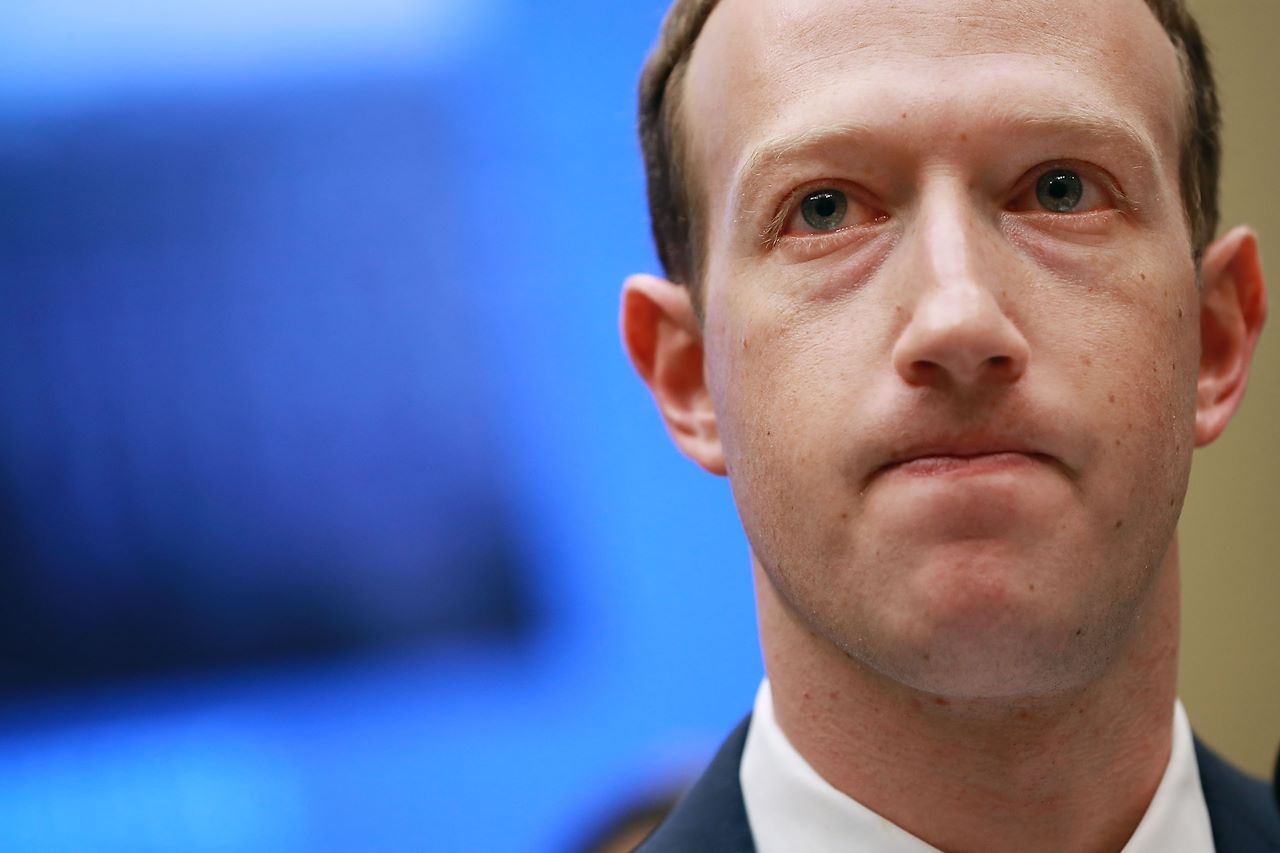 Facebook zyskuje użytkowników, ale traci ich zainteresowanie