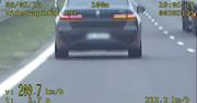 Ponad 200 km/h na S7. Dwoje kierowców zatrzymanych przez policję