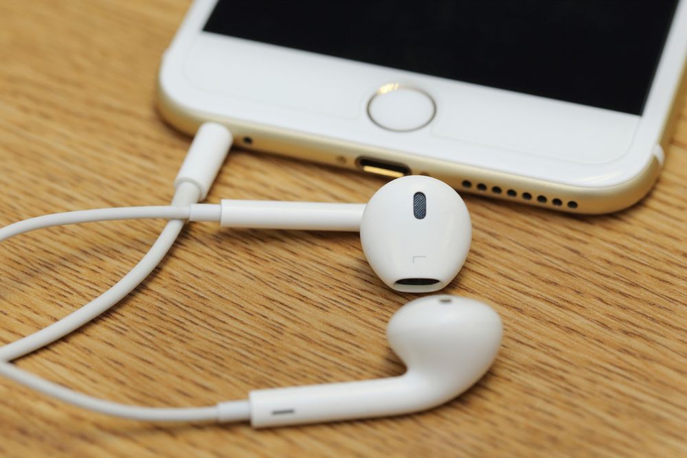 Wodoszczelny iPhone 7 pozbawiony gniazda słuchawkowego?