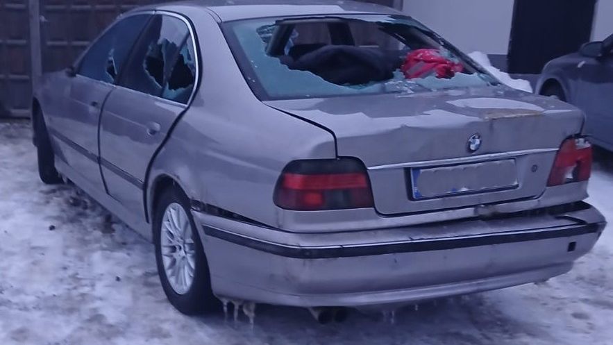 Zniszczony pojazd
