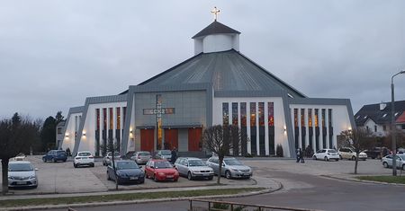 Protesty w Gdańsku. Dwie kobiety próbowały zakłócić mszę