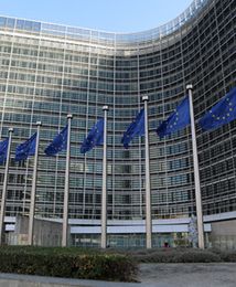 Kraje strefy euro rozwijają się wolniej niż cała Unia Europejska. Polska w gronie liderów