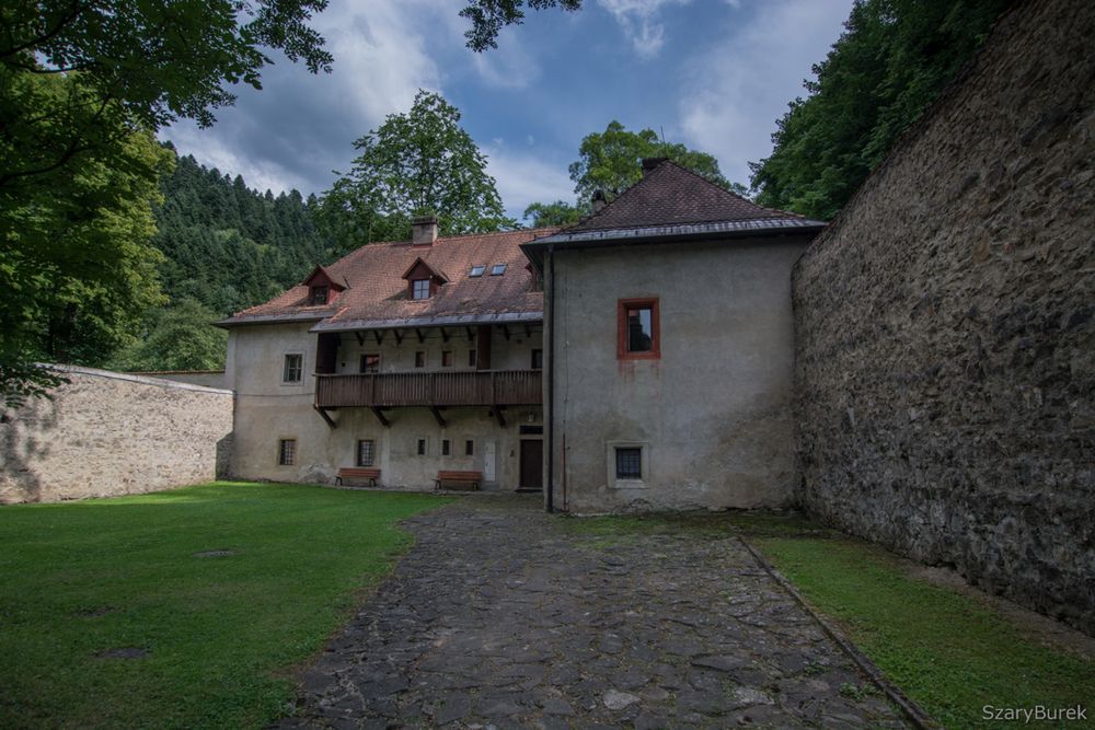 Czerwony Klasztor w Pieninach wciąż tętni życiem 2