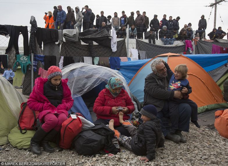 Kanclerz Austrii chce karać kraje, które nie przyjmują uchodźców. Stracą fundusze z UE?