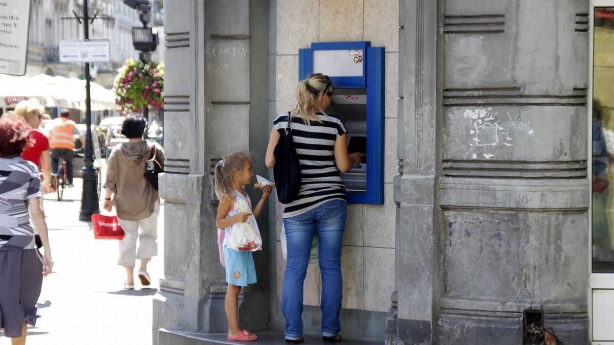 Mocno różnimy się w lokowaniu naszych środków od zachodnich sąsiadów. Mniej boimy się emerytury