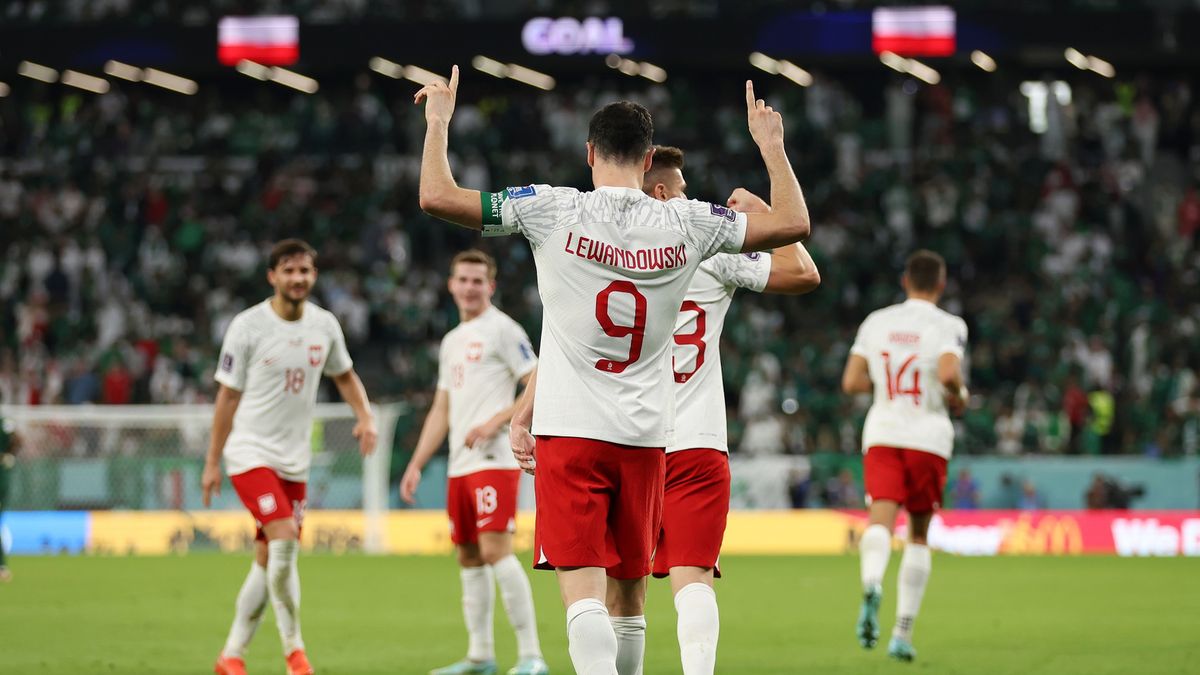 Zdjęcie okładkowe artykułu: Getty Images / Lars Baron / Na zdjęciu: Robert Lewandowski