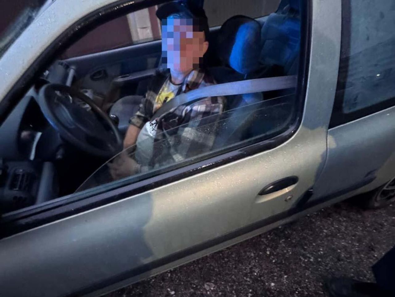 Namysłów: Pijany 53-latek nie zauważył, że jedzie w nocy bez świateł