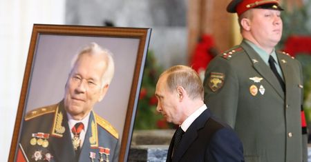 Kałasznikow spoczął w panteonie pod Moskwą