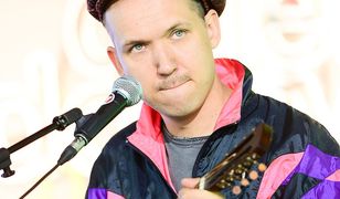 Jan Młynarski, wokalista grupy Warszawskie Combo Taneczne