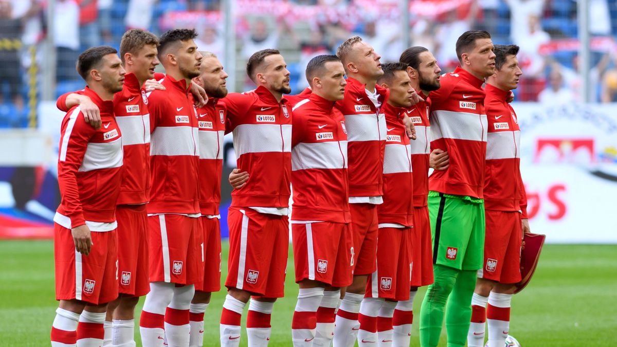 PAP/EPA / Jakub Kaczmarczyk / Na zdjęciu: reprezentacja Polski