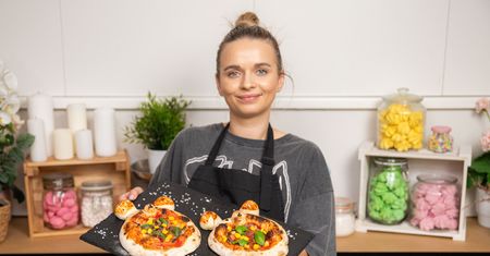 Gdy na stole pojawiają się pizzowe misie, maluchy szaleją z radości