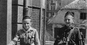 Szare Szeregi: Bohaterowie z lilijką