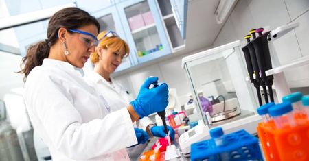 Wirusy atakują. Grozi nam globalna epidemia?