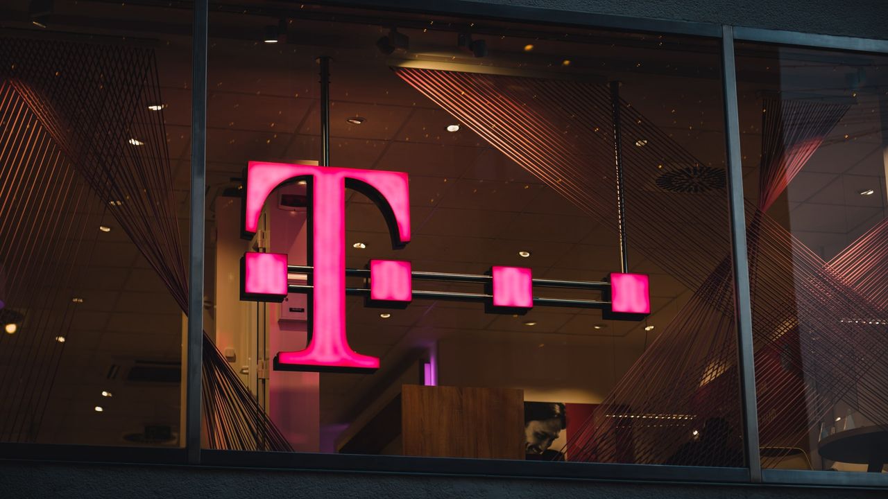 T-Mobile 