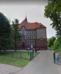 Koronawirus w Polsce. COVID-19 w szkołach w Legnicy i powiecie. Dwie placówki zamknięte
