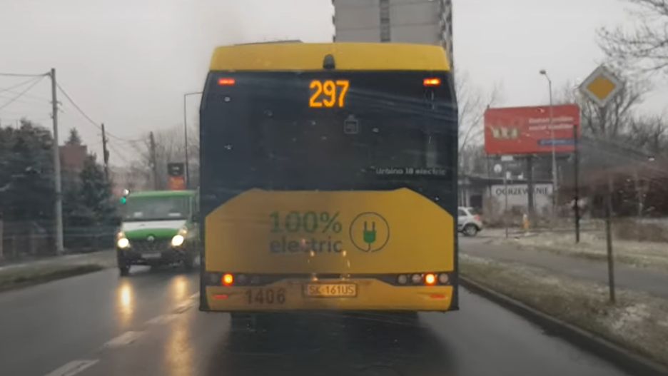 Słowacy nabijają się z Polaków. "Elektryczny autobus, z którego leci czarny dym" 