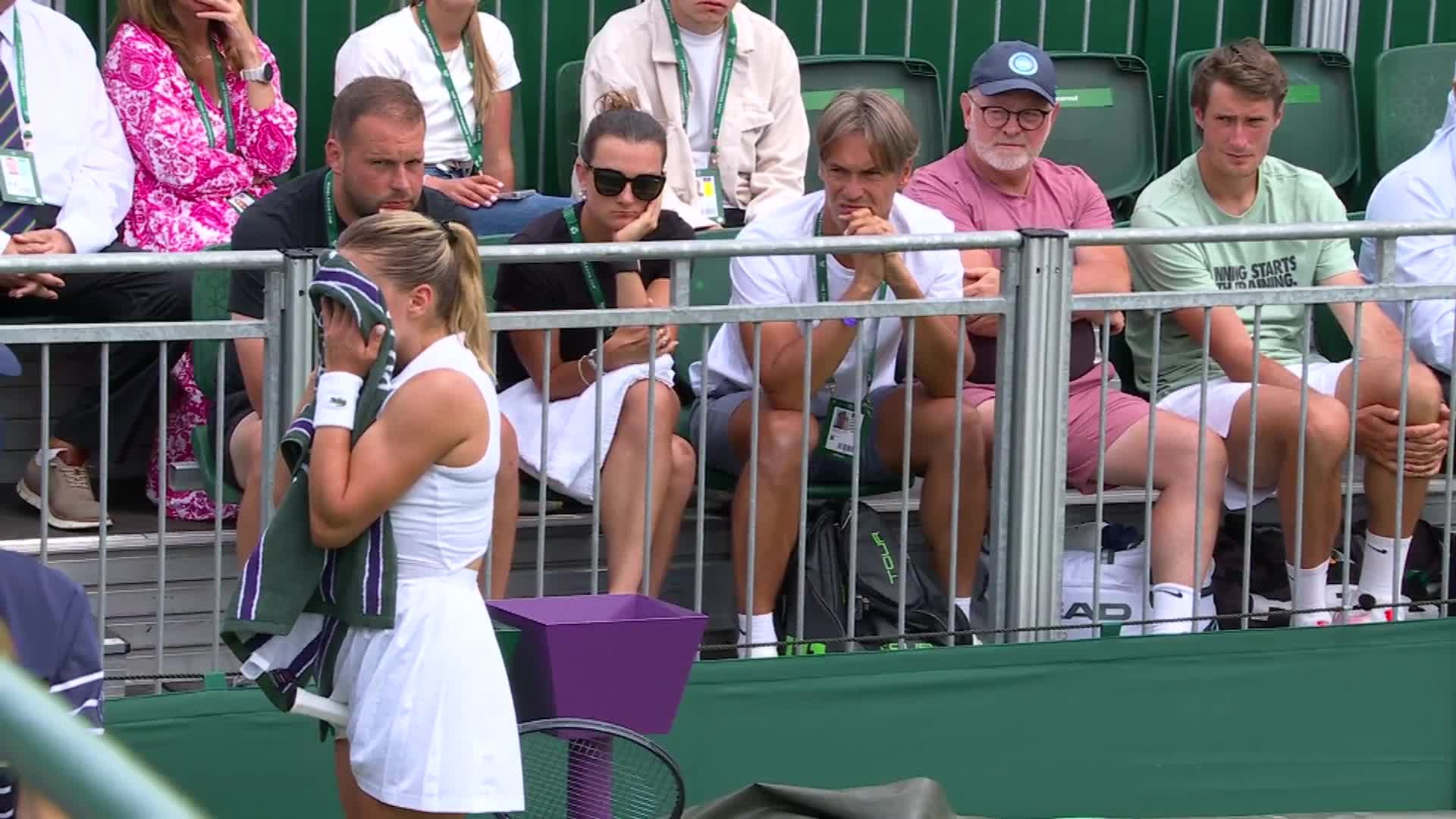 Maja Chwalińska podczas meczu pierwszej rundy Wimbledonu