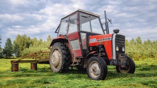 Żarnów: Ukradli traktor w gminie. Ciągnikiem rolniczym marki Ursus złodzieje daleko nie uciekli