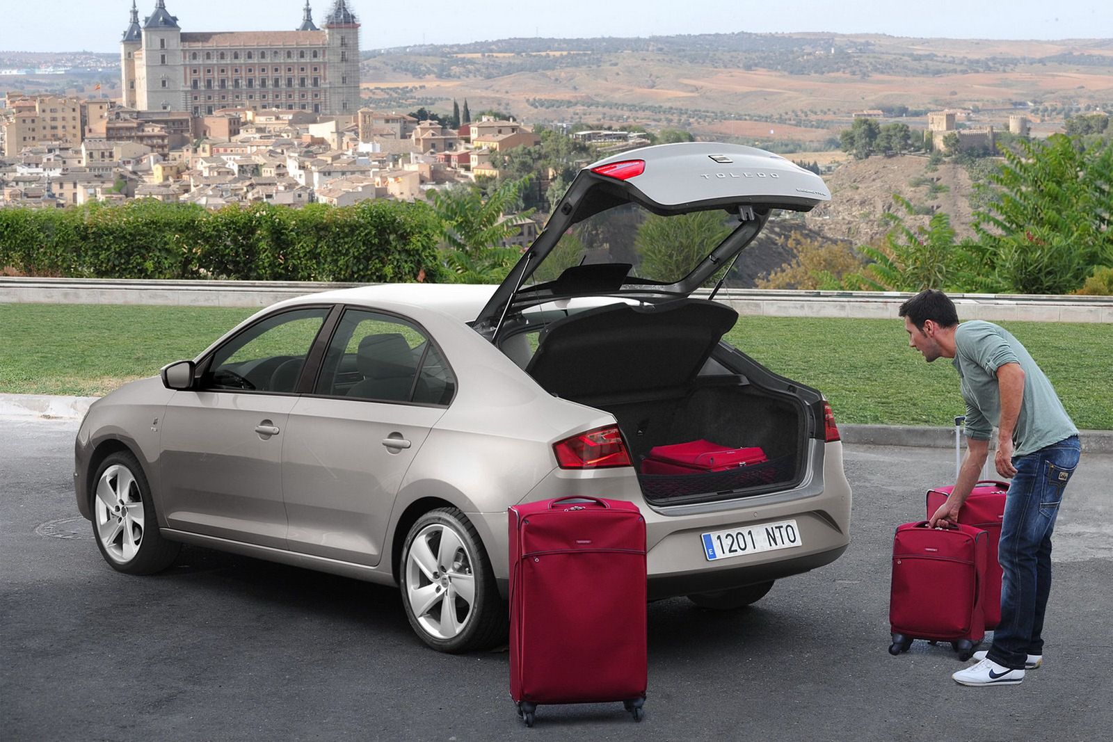 Seat Toledo (2012) - obszerna galeria zdjęć 11